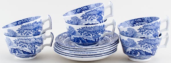 Teacups and Saucers Set of 6 c1970s